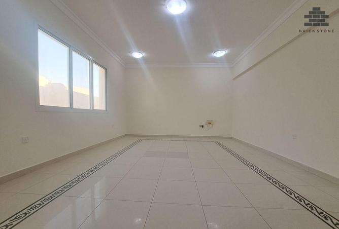 981073 - Property Image 2