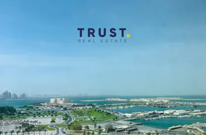 Bulk Rent Units - Studio - 4 Bathrooms for rent in Corniche Road - Corniche Road - Doha