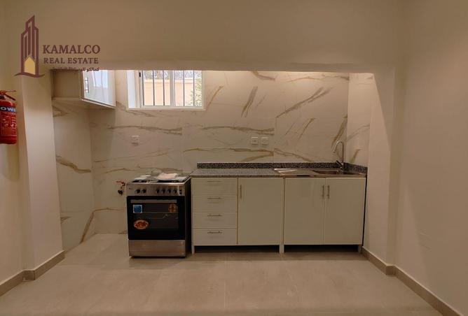 963849 - Property Image 3