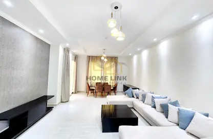 Apartment - 1 Bedroom - 2 Bathrooms for sale in Fox Hills South - Fox Hills - Lusail