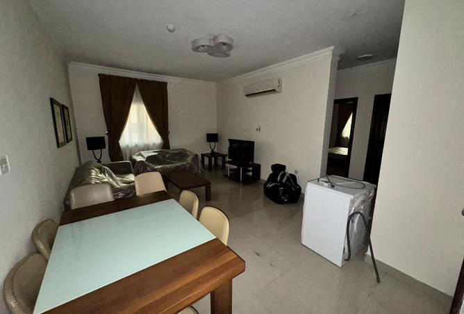 956937 - Property Image 2