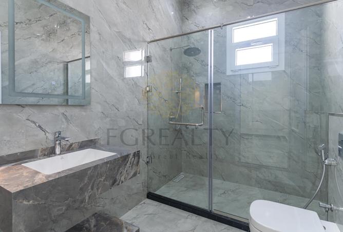 913614 - Property Image 3