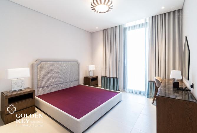 990540 - Property Image 2