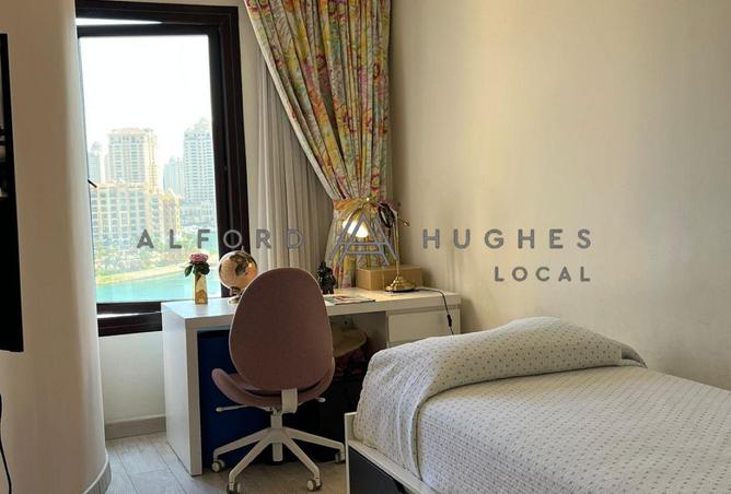 960569 - Property Image 2