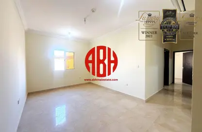 Apartment - 2 Bedrooms - 2 Bathrooms for rent in Al Sadd Road - Al Sadd - Doha