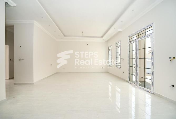 926630 - Property Image 2