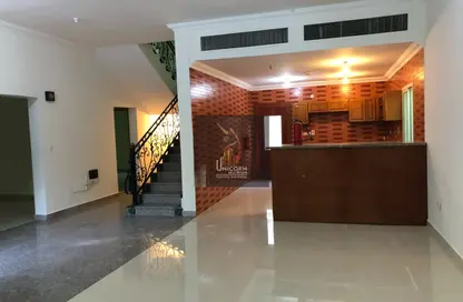 Compound - 3 Bedrooms - 3 Bathrooms for rent in Al Gharrafa - Al Gharrafa - Doha