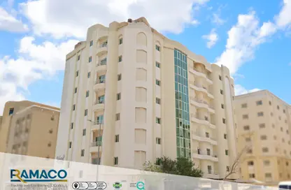 Apartment - 2 Bedrooms - 2 Bathrooms for rent in Al Sadd Road - Al Sadd - Doha