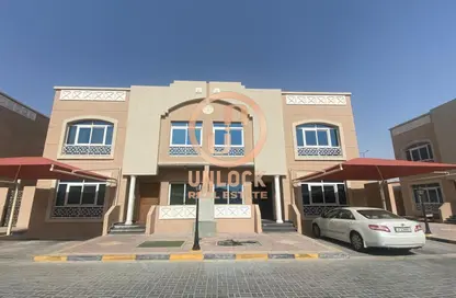 مجمع سكني - 5 غرف نوم - 5 حمامات للايجار في مريخ - المريخ - الدوحة