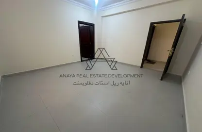 شقة - 1 حمام للايجار في شارع النعيجة - غرب الهلال - الهلال - الدوحة
