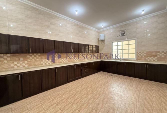 955380 - Property Image 3