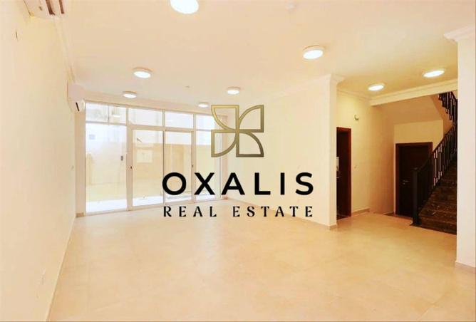 945130 - Property Image 2