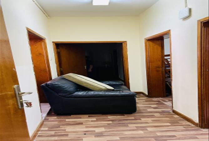 933470 - Property Image 3