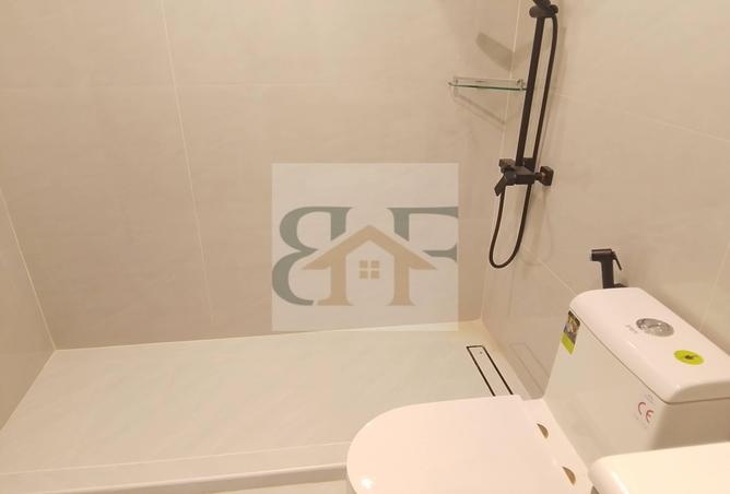 988765 - Property Image 3