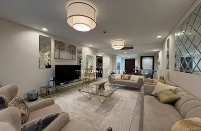 Apartment - 1 Bedroom - 2 Bathrooms for rent in Al Mutahidah Tower - Viva Bahriyah - The Pearl Island - Doha