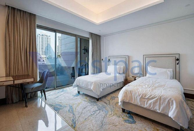 912573 - Property Image 2