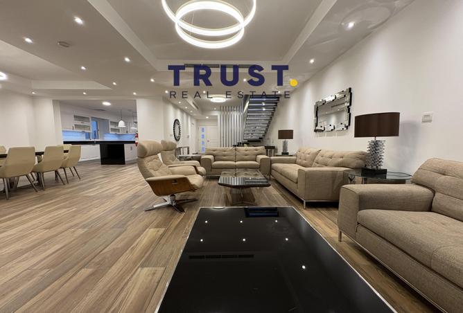 954776 - Property Image 2