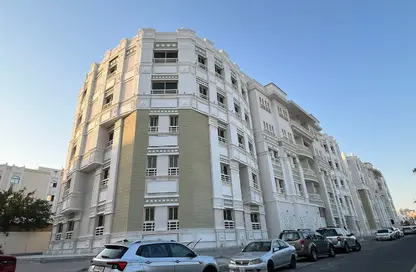 Apartment - 3 Bedrooms - 3 Bathrooms for rent in Muntazah 10 - Al Muntazah - Doha