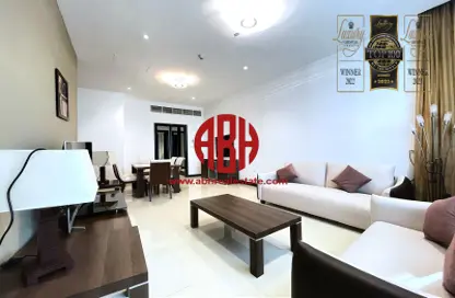 Apartment - 1 Bedroom - 2 Bathrooms for rent in Sara Tower - West Bay - West Bay - Doha