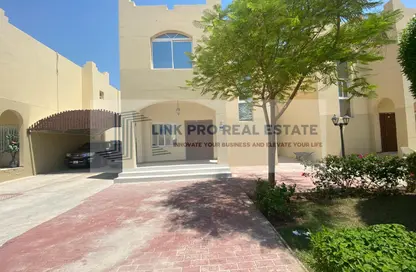 مجمع سكني - 3 غرف نوم - 4 حمامات للايجار في الثمامة - الثمامة - الدوحة