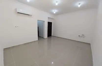 Villa - Studio - 1 Bathroom for rent in Al Hilal - Al Hilal - Doha