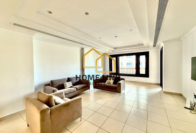 958086 - Property Image 2