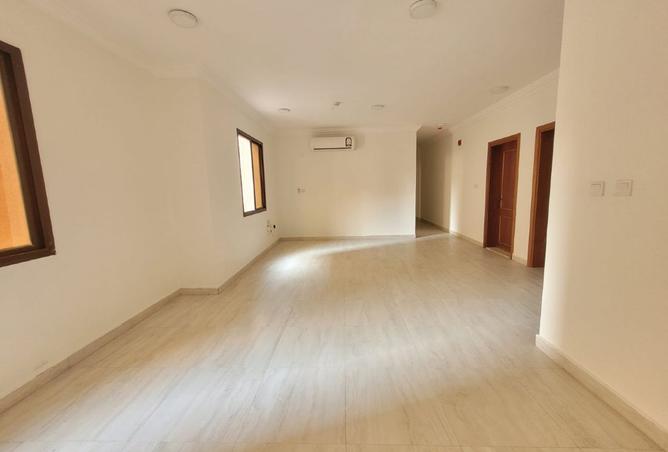 980604 - Property Image 2