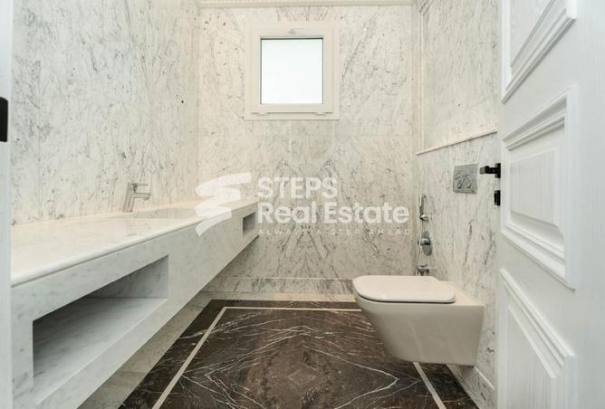 970214 - Property Main Image