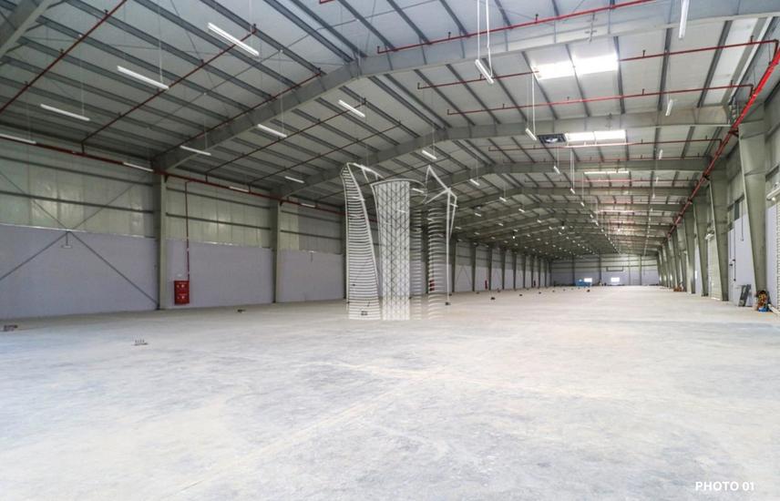 Warehouse for Rent in Industrial Area 4 Huge Brand New Warehouse in