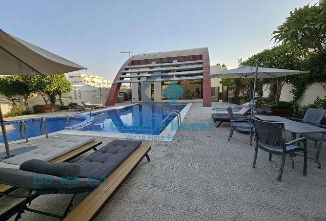 941402 - Property Image 2