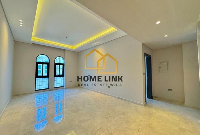 957980 - Property Image 3