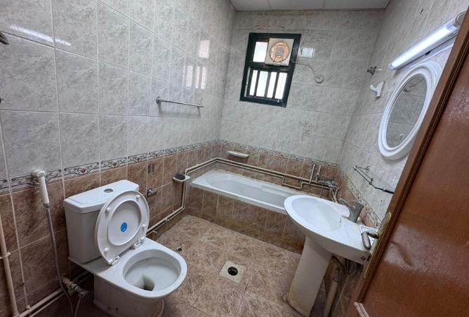 929025 - Property Image 3