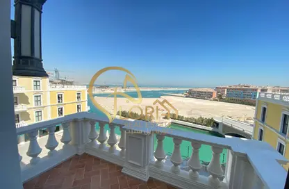 Apartment - 1 Bedroom - 2 Bathrooms for rent in Mercato - Qanat Quartier - The Pearl Island - Doha