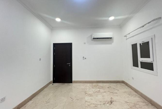 935816 - Property Image 3