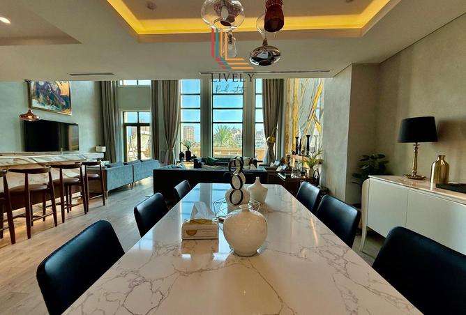 1004570 - Property Image 2