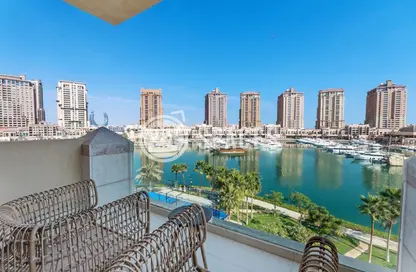 شقق فندقية - 2 غرف نوم - 3 حمامات للايجار في The St. Regis Marsa Arabia Island - Marsa Arabia - جزيرة اللؤلؤة - الدوحة