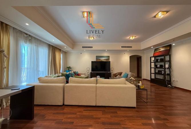 976153 - Property Image 2