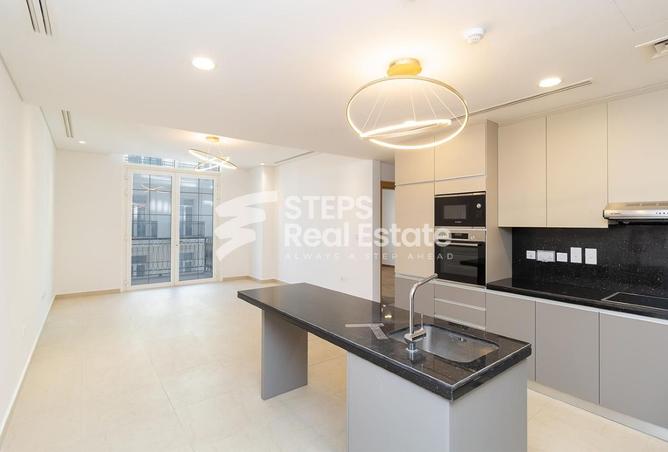 987086 - Property Image 2