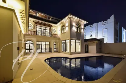 Villa - 7 Bedrooms - 7+ Bathrooms for rent in Huzoom Villas - Lusail City - Lusail