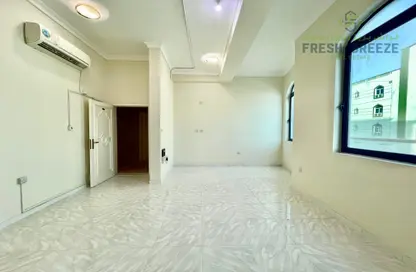Apartment - 2 Bedrooms - 2 Bathrooms for rent in Old Airport Road - Doha
