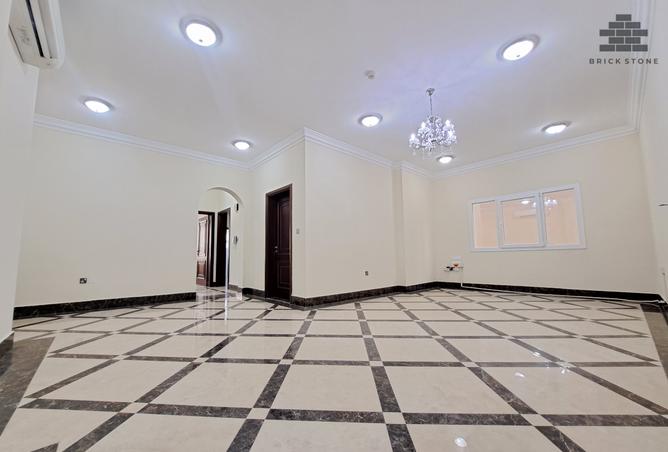 884861 - Property Main Image