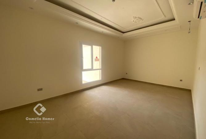 928250 - Property Image 2