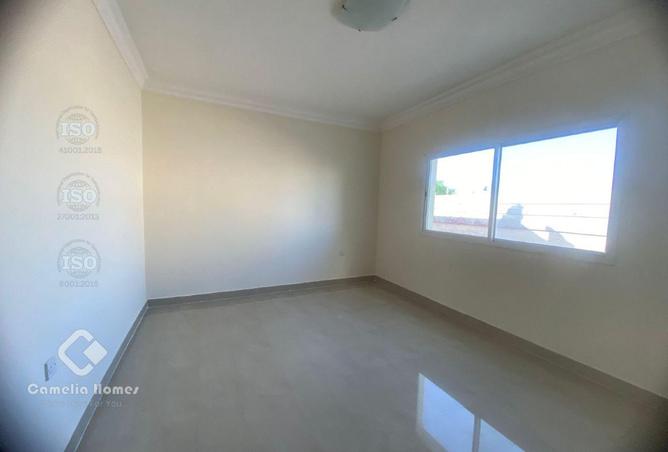 957896 - صورة العقار 2