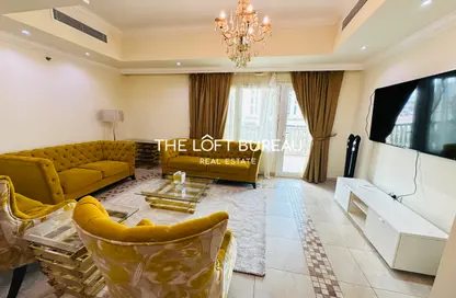 Apartment - 1 Bedroom - 2 Bathrooms for rent in West Porto Drive - Porto Arabia - The Pearl Island - Doha