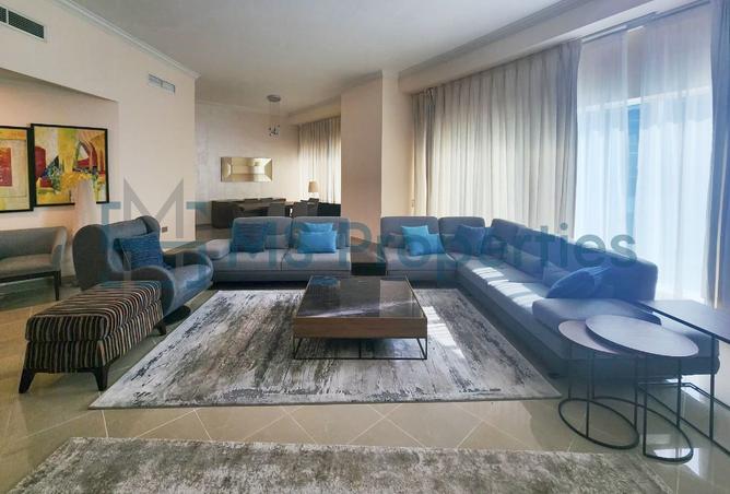 985666 - Property Image 3