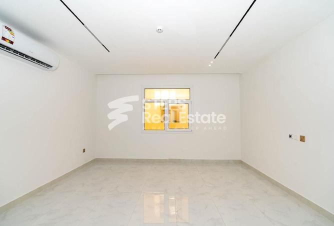 968973 - Property Image 3