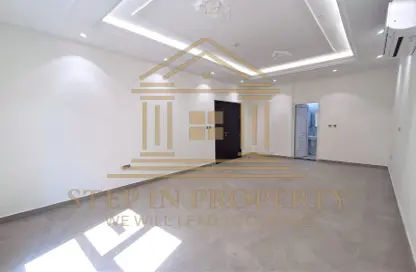Apartment - 2 Bedrooms - 3 Bathrooms for rent in Al Nasr Street - Al Nasr - Doha