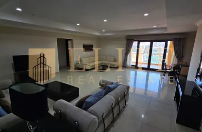 Apartment - 2 Bedrooms - 3 Bathrooms for rent in West Porto Drive - Porto Arabia - The Pearl Island - Doha