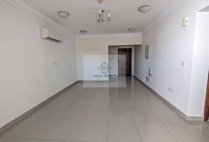 973135 - Property Image 2