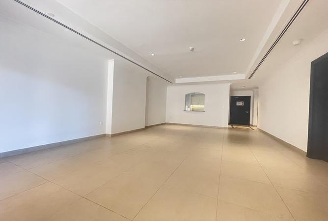 958179 - Property Image 3